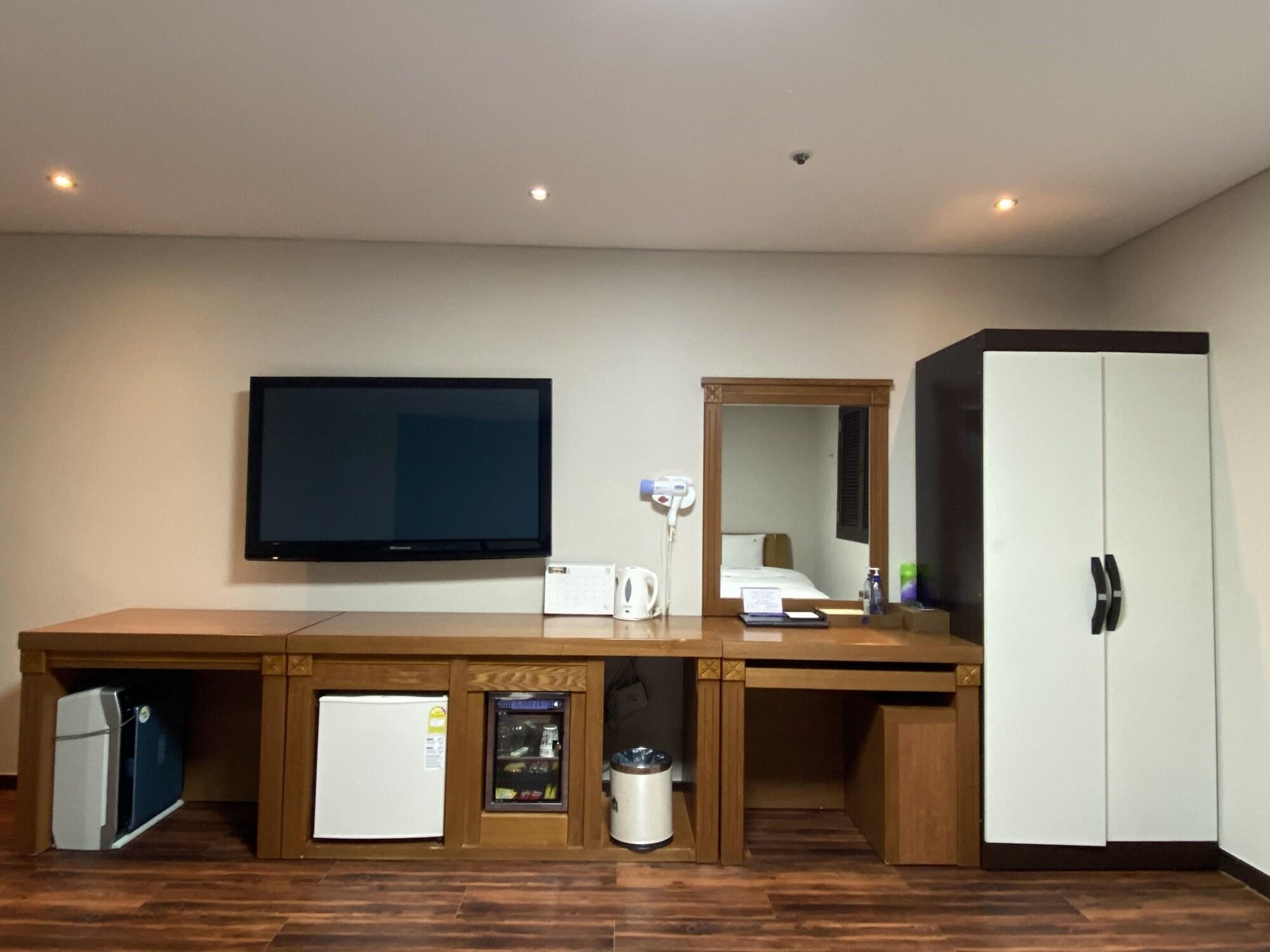 Benikea Daelim Hotel Daejeon Buitenkant foto