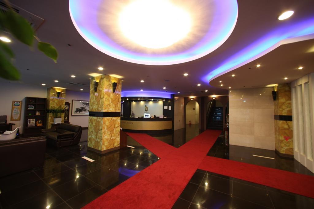 Benikea Daelim Hotel Daejeon Buitenkant foto