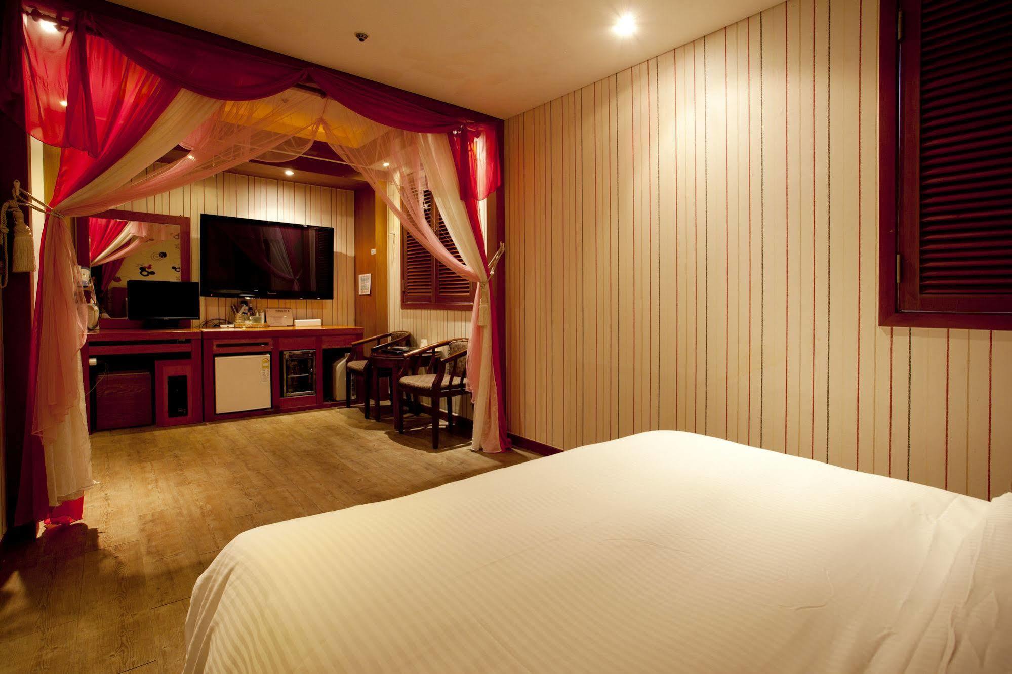 Benikea Daelim Hotel Daejeon Buitenkant foto
